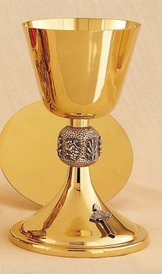 Gold Chalice With Scale Paten